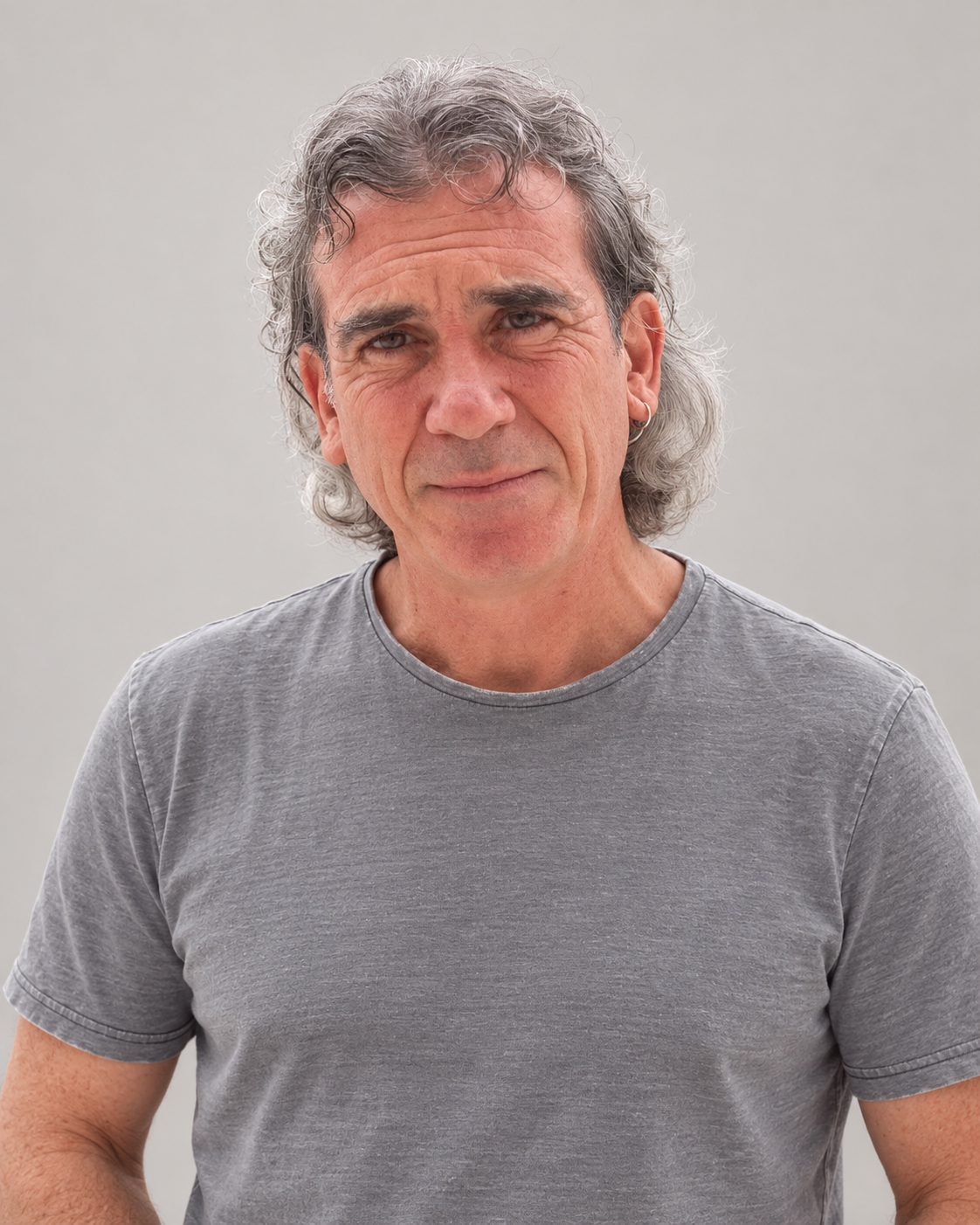 JAVIER VICARIO